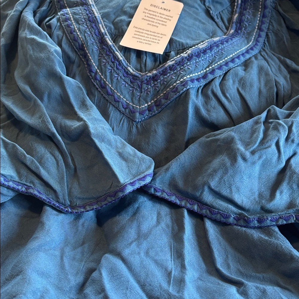 CATO Rayon embroidered V neck short sleeve whimsical denim wash shirt Xl NWT - Picture 5 of 11